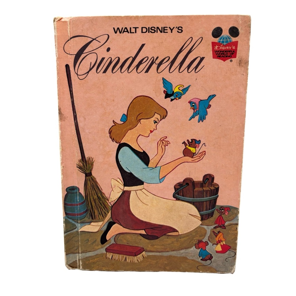 Walt Disney’s Cinderella 1974 Book Club Edition – Wonderful World of Reading